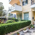 2 Floor Apartment In Kalamaria,Thessaloniki.